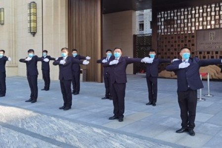 �ֻ԰�������һ��ƽ��ѵ��